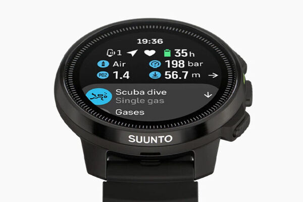 Demure Dive Computer Smartwatches